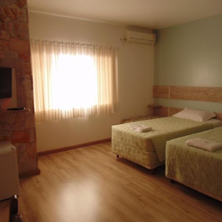 Hotel Vila Germanica Блуменау Номер фото