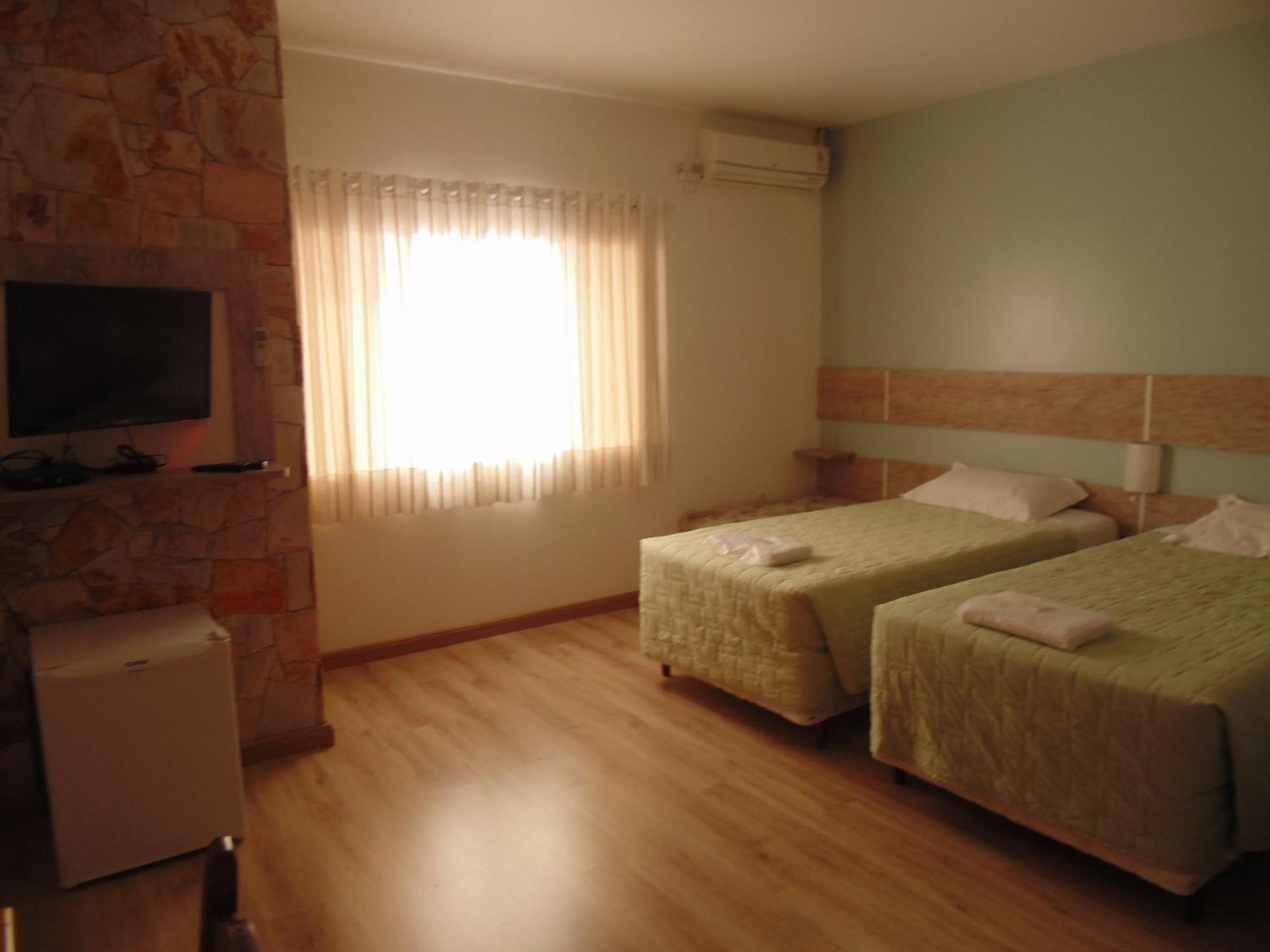 Hotel Vila Germanica Блуменау Номер фото
